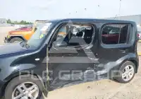 2013 Nissan Cube фото