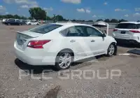 2013 Nissan ALTIMA фото