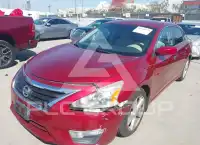 2013 Nissan ALTIMA photo