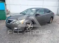 2013 Nissan ALTIMA photo