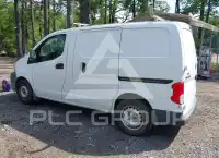 2013 Nissan NV 200 фото