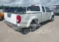 2013 Nissan FRONTIER фото
