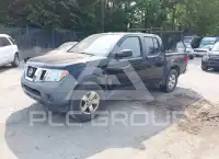 2013 Nissan FRONTIER photo