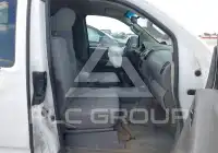 2013 Nissan FRONTIER photo