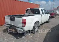 2013 Nissan FRONTIER фото