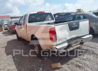 2013 Nissan FRONTIER фото