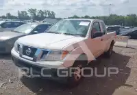 2013 Nissan FRONTIER фото