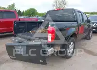 2013 Nissan FRONTIER фото