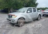 2013 Nissan FRONTIER фото