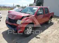 2013 Nissan FRONTIER фото