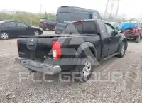 2013 Nissan FRONTIER photo