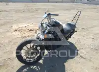2013 Harley-Davidson XL883 фото