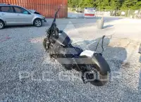 2013 Harley-Davidson FXDB photo