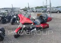 2013 Harley-Davidson FLHTK photo