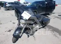 2013 Harley-Davidson FLHX фото