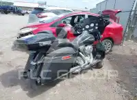 2013 Harley-Davidson FLHX фото