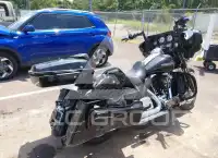 2013 Harley-Davidson FLHX фото