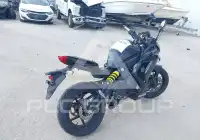2013 Kawasaki EX650 photo