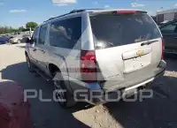 2013 Chevrolet Suburan photo