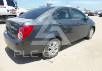 2013 Chevrolet Sonic фото