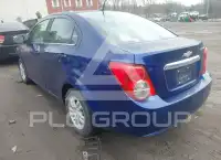 2013 Chevrolet Sonic фото