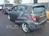 2013 Chevrolet Sonic фото