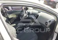 2013 Chevrolet Sonic фото