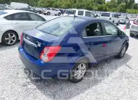 2013 Chevrolet Sonic фото