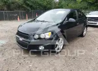 2013 Chevrolet Sonic фото