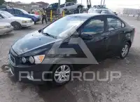 2013 Chevrolet Sonic фото