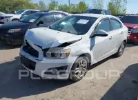 2013 Chevrolet Sonic photo