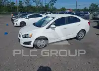 2013 Chevrolet Sonic фото