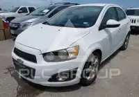 2013 Chevrolet Sonic photo
