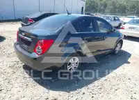 2013 Chevrolet Sonic photo