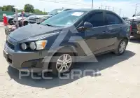 2013 Chevrolet Sonic фото