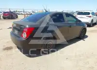2013 Chevrolet Sonic фото