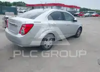 2013 Chevrolet Sonic фото