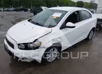 2013 Chevrolet Sonic фото