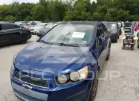 2013 Chevrolet Sonic фото