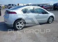 2013 Chevrolet Volt фото