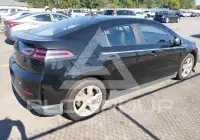 2013 Chevrolet Volt фото