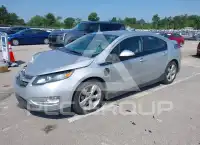 2013 Chevrolet Volt фото