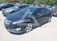2013 Chevrolet Volt фото