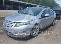 2013 Chevrolet Volt фото