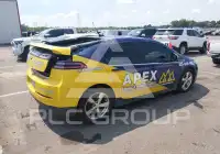 2013 Chevrolet Volt фото