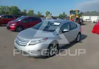 2013 Chevrolet Volt фото
