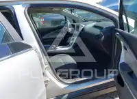 2013 Chevrolet Volt фото