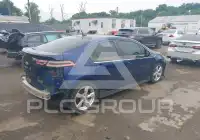 2013 Chevrolet Volt фото