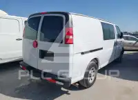 2013 Chevrolet Express фото