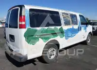2013 Chevrolet Express фото